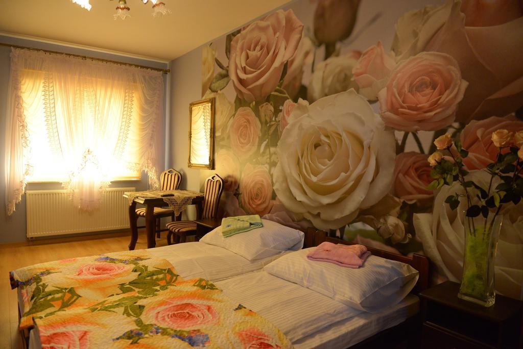 Hotelik Pod Lwami Malaszewicze Duze Екстер'єр фото